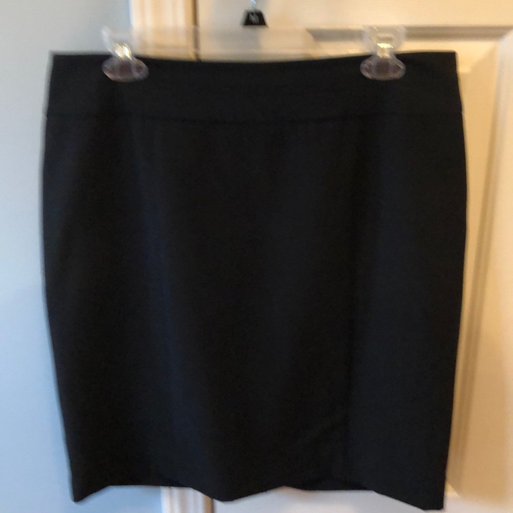 Black skirt